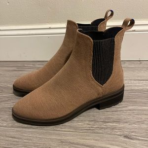 LIKE NEW!! Rothy’s Merino Utility Boot